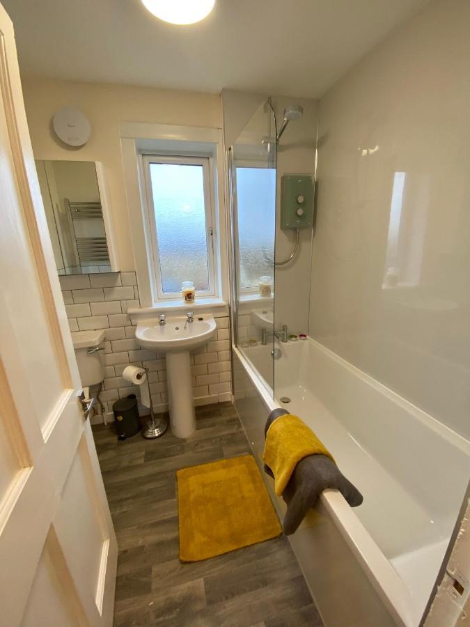 Traditional 3 Bed Town House Inverlochy Dış mekan fotoğraf